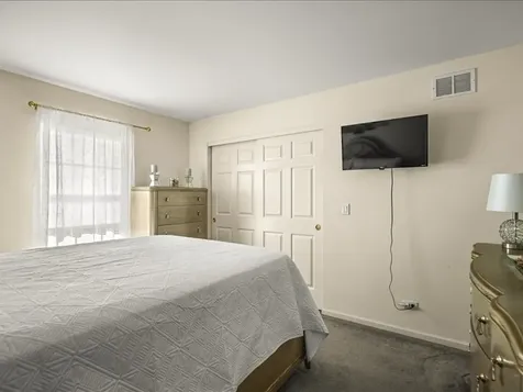 10695 Yellowstone Drive Huntley IL 60142