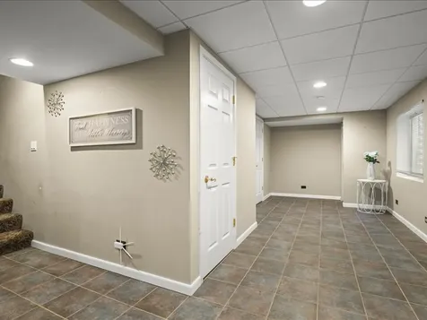 10695 Yellowstone Drive Huntley IL 60142