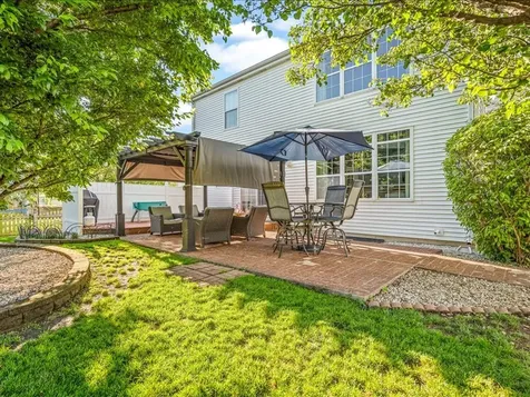 10695 Yellowstone Drive Huntley IL 60142