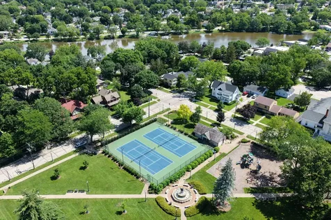 318 Washington Street Dundee IL 60118