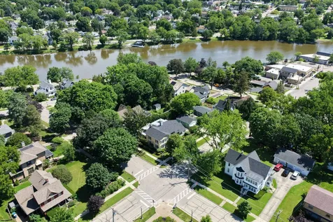 318 Washington Street Dundee IL 60118