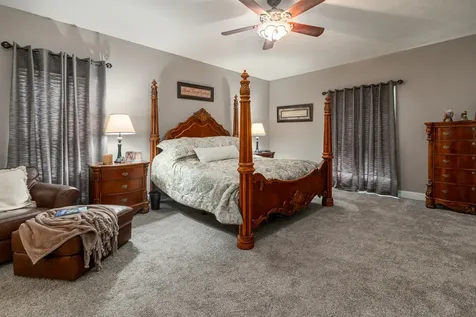 27 Deer Run Herrin IL 62848