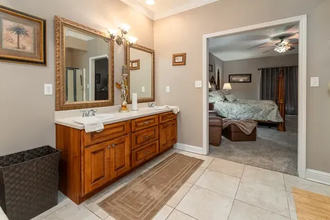 27 Deer Run Herrin IL 62848