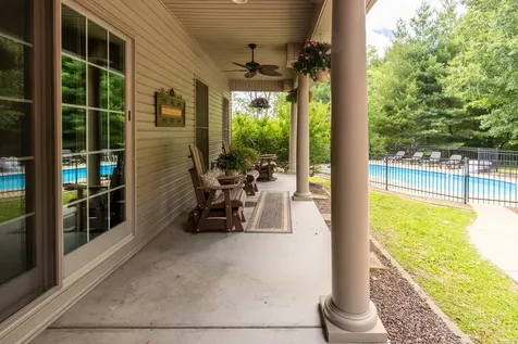 27 Deer Run Herrin IL 62848