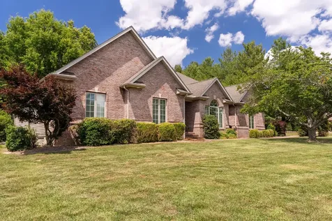 27 Deer Run Herrin IL 62848