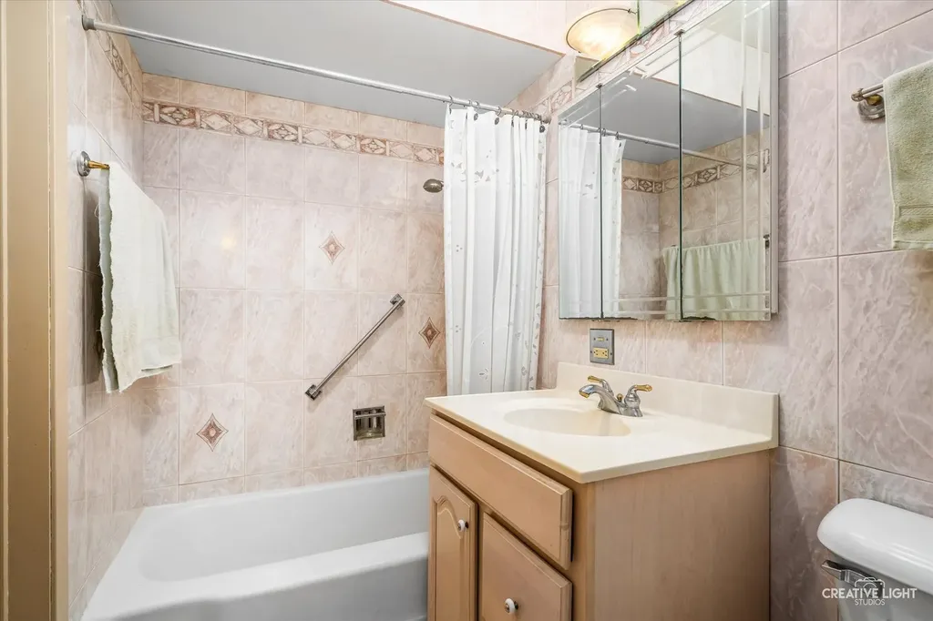 1700 Westview Avenue Lombard IL 60148