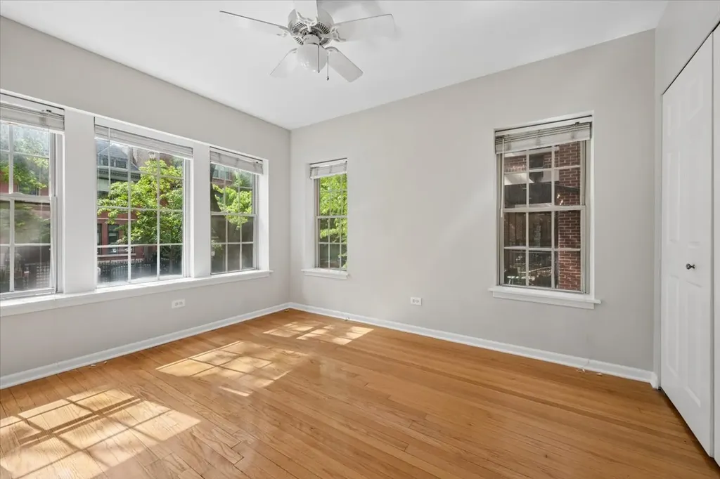 2215 North Bissell Street Chicago IL 60614