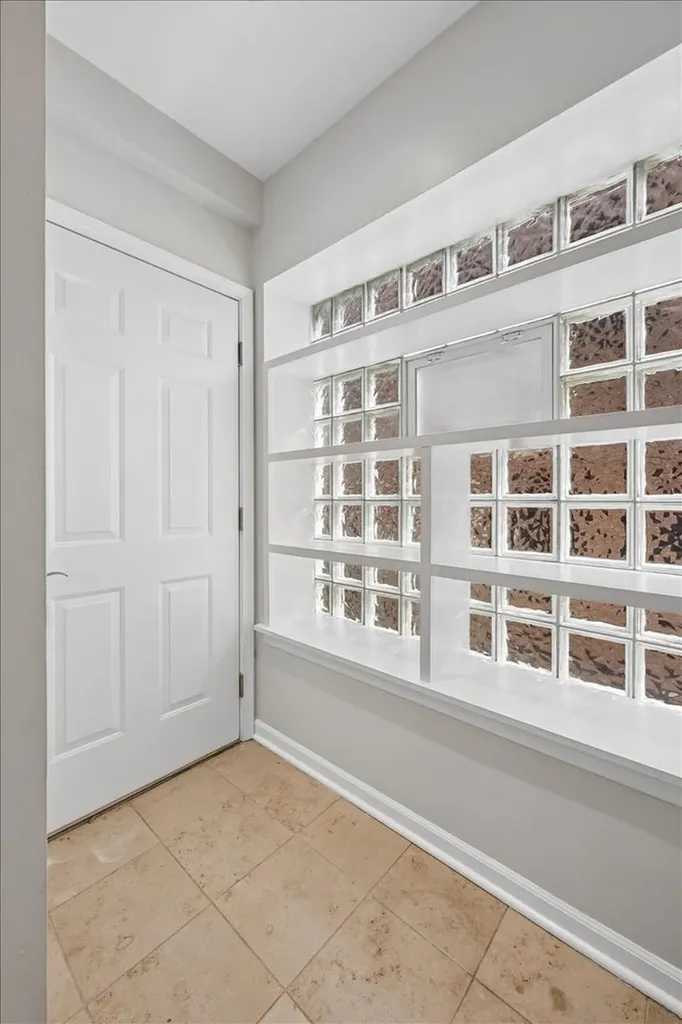 2215 North Bissell Street Chicago IL 60614