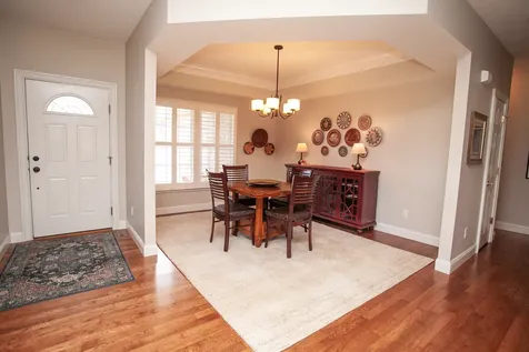 17 Arbor Court Bloomington IL 61704