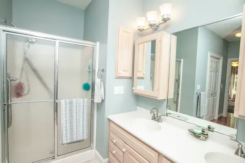 17 Arbor Court Bloomington IL 61704