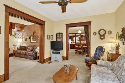 215 West Harrison Street Belvidere IL 61008