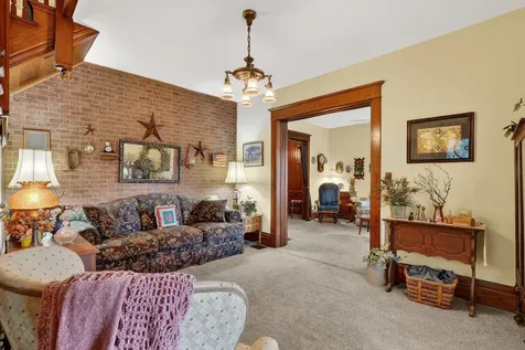 215 West Harrison Street Belvidere IL 61008