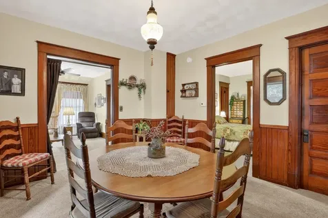 215 West Harrison Street Belvidere IL 61008
