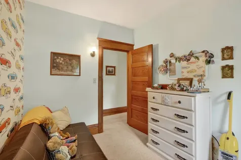 215 West Harrison Street Belvidere IL 61008