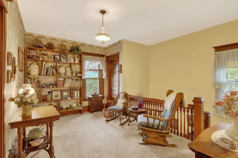 215 West Harrison Street Belvidere IL 61008