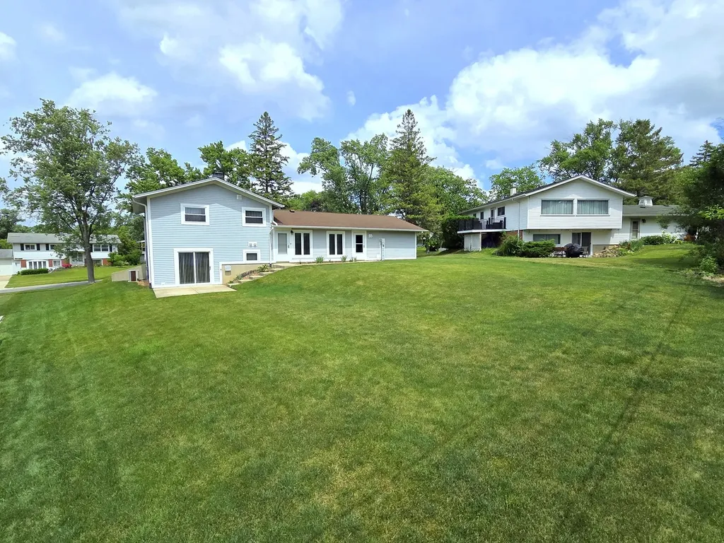 21W105 Flamingo Lane Lombard IL 60148