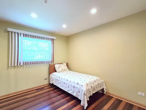 21W105 Flamingo Lane Lombard IL 60148