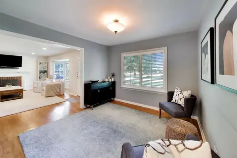 800 Hunter Road Glenview IL 60025