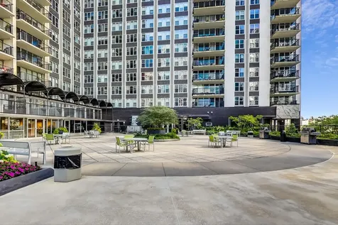 400 East Randolph Street Chicago IL 60601