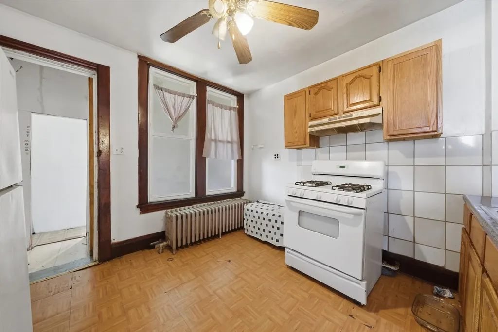 1627 North Washtenaw Avenue Chicago IL 60647