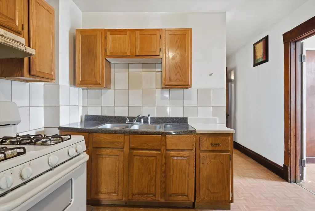 1627 North Washtenaw Avenue Chicago IL 60647