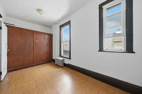 1627 North Washtenaw Avenue Chicago IL 60647