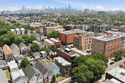 1627 North Washtenaw Avenue Chicago IL 60647