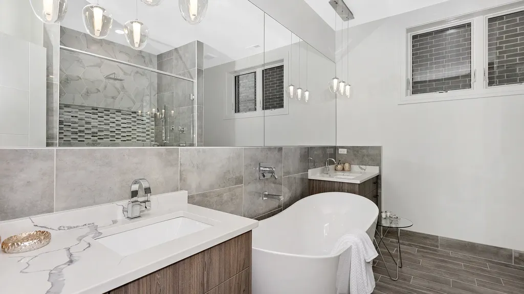 3918 South King Drive Chicago IL 60653