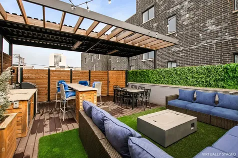 3918 South King Drive Chicago IL 60653