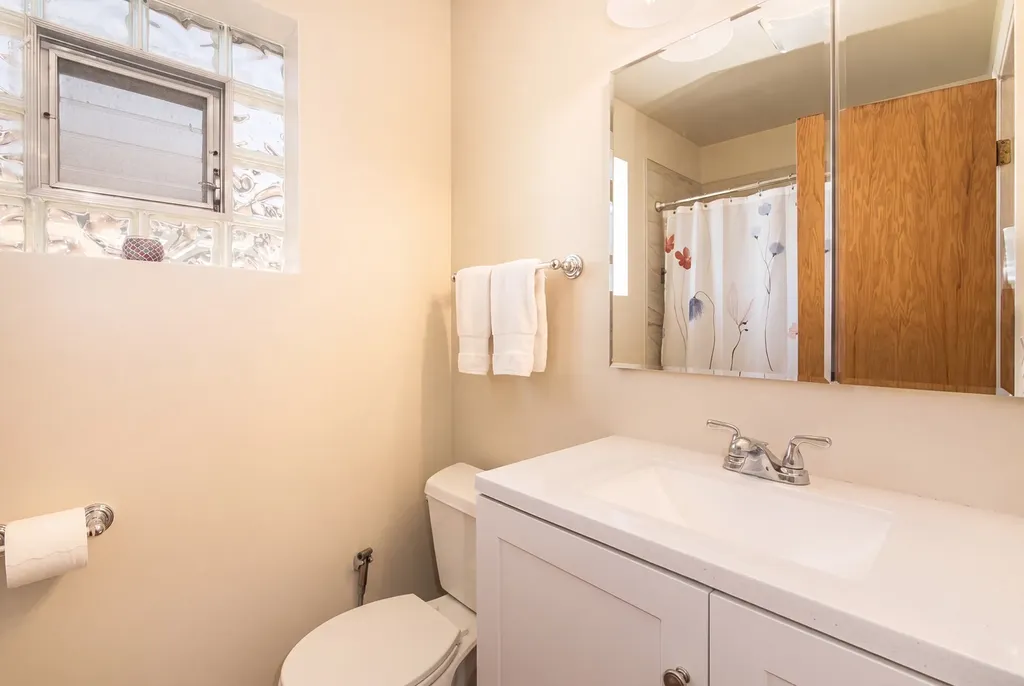 7234 West Fitch Avenue Chicago IL 60631
