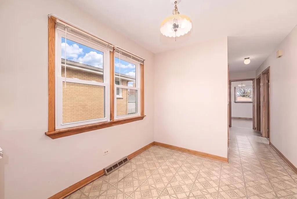 7234 West Fitch Avenue Chicago IL 60631