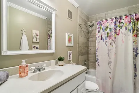 1405 East Central Road Arlington Heights IL 60005