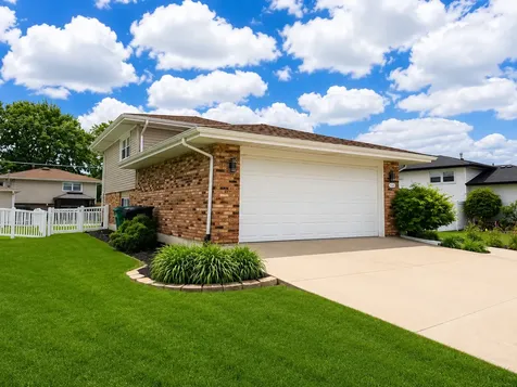 16755 Oleander Avenue Tinley Park IL 60477
