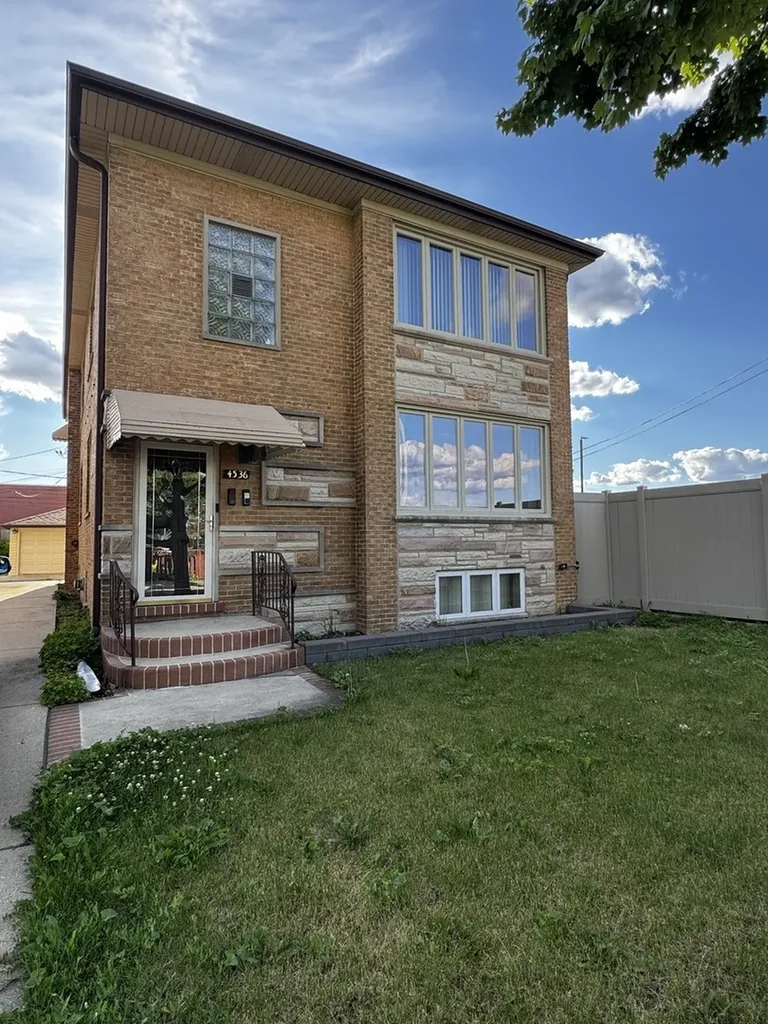 4536 North Nottingham Avenue Harwood Heights IL 60706