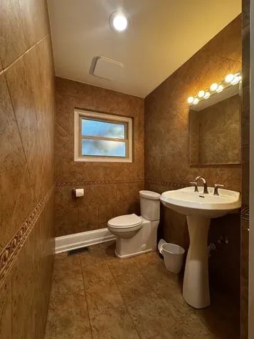 4536 North Nottingham Avenue Harwood Heights IL 60706
