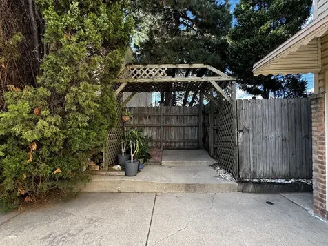 4536 North Nottingham Avenue Harwood Heights IL 60706