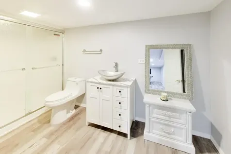 4225 Terri Lyn Lane Northbrook IL 60062