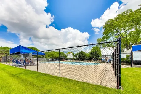 1575 Sandpebble Drive Wheeling IL 60090