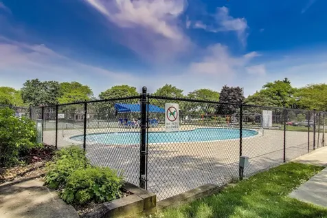 1575 Sandpebble Drive Wheeling IL 60090