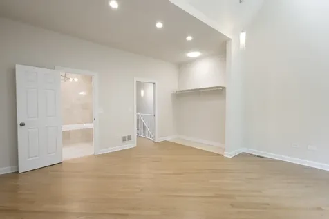 6505 South Woodlawn Avenue Chicago IL 60637