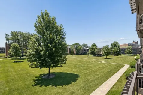 1424 Woodbridge Road Joliet IL 60436