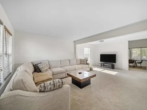 2521 Waterford Lane Lake In The Hills IL 60156