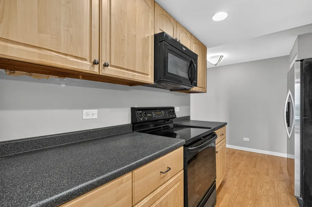 6340 Americana Drive Willowbrook IL 60527