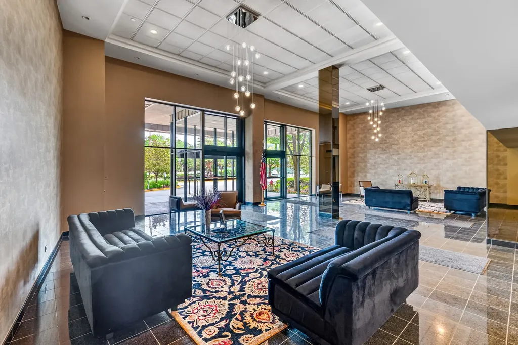 6340 Americana Drive Willowbrook IL 60527
