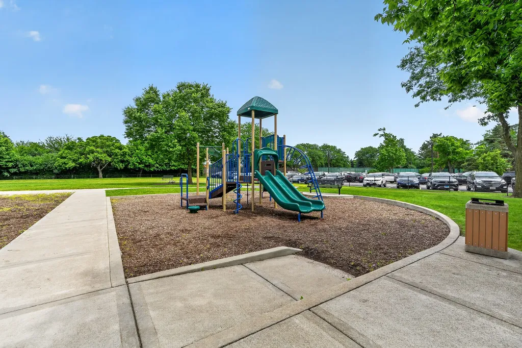 6340 Americana Drive Willowbrook IL 60527