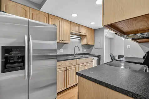6340 Americana Drive Willowbrook IL 60527