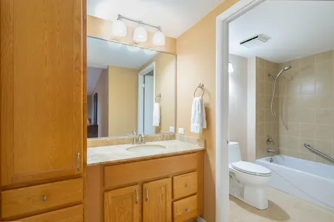 6340 Americana Drive Willowbrook IL 60527