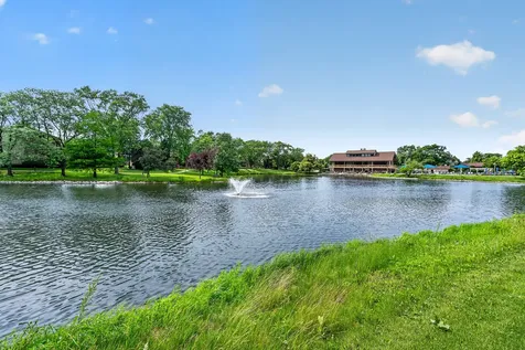 6340 Americana Drive Willowbrook IL 60527