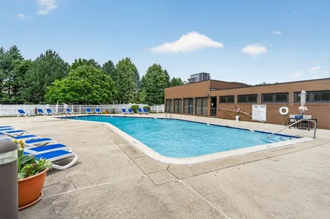 6340 Americana Drive Willowbrook IL 60527