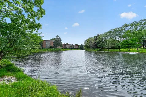 6340 Americana Drive Willowbrook IL 60527